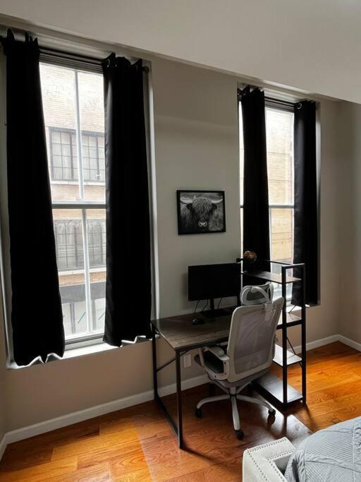 Downtown Albany 2 Bedroom + Workstation @ The Mark Extérieur photo