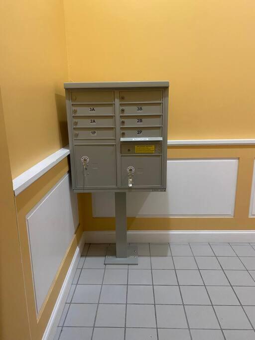 Downtown Albany 2 Bedroom + Workstation @ The Mark Extérieur photo