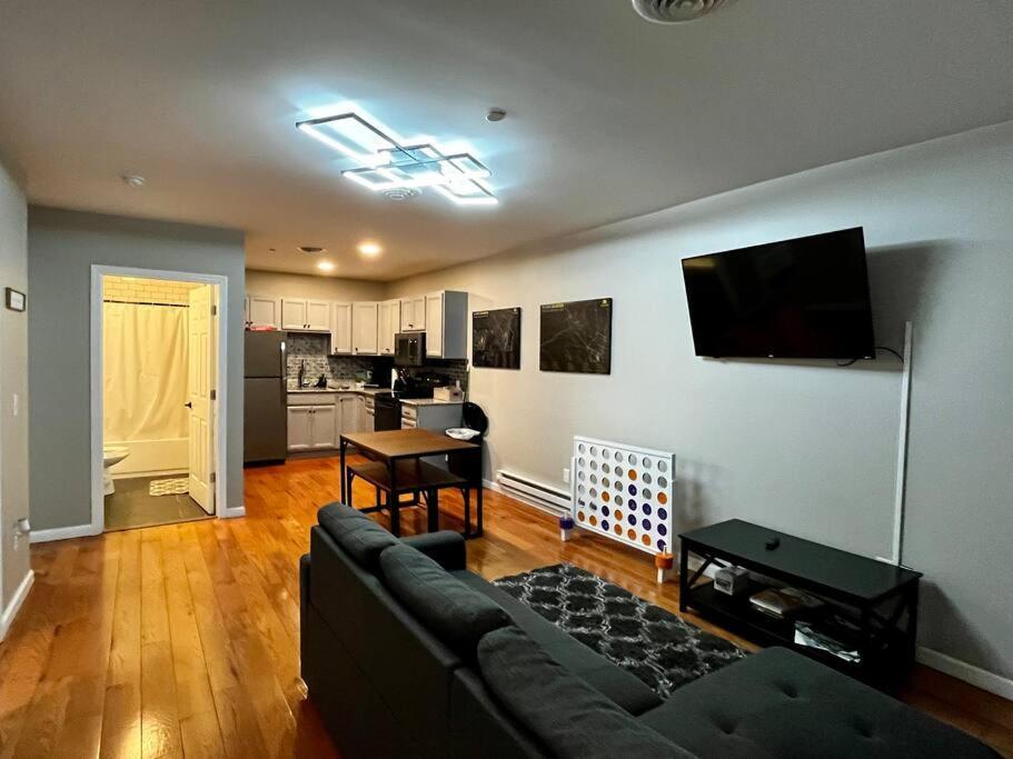 Downtown Albany 2 Bedroom + Workstation @ The Mark Extérieur photo